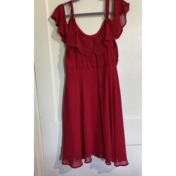 Private Label Dresses & Skirts - Red Chiffon Cold Shoulder Ruffle Flutter Sleeve Cocktail Dress Knee Length